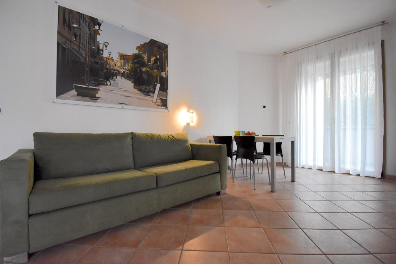 Residence Il Cardellino Сан Винченцо Екстериор снимка