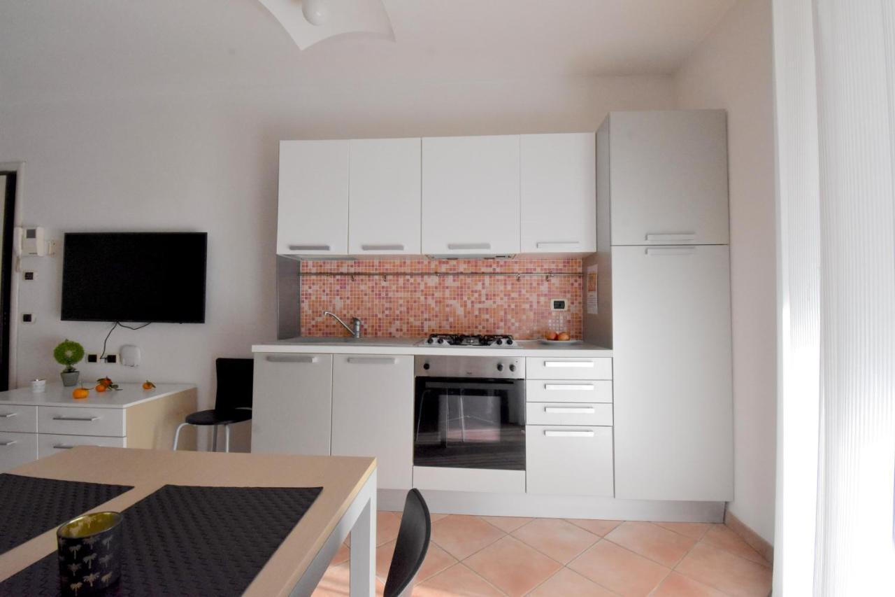 Residence Il Cardellino Сан Винченцо Екстериор снимка