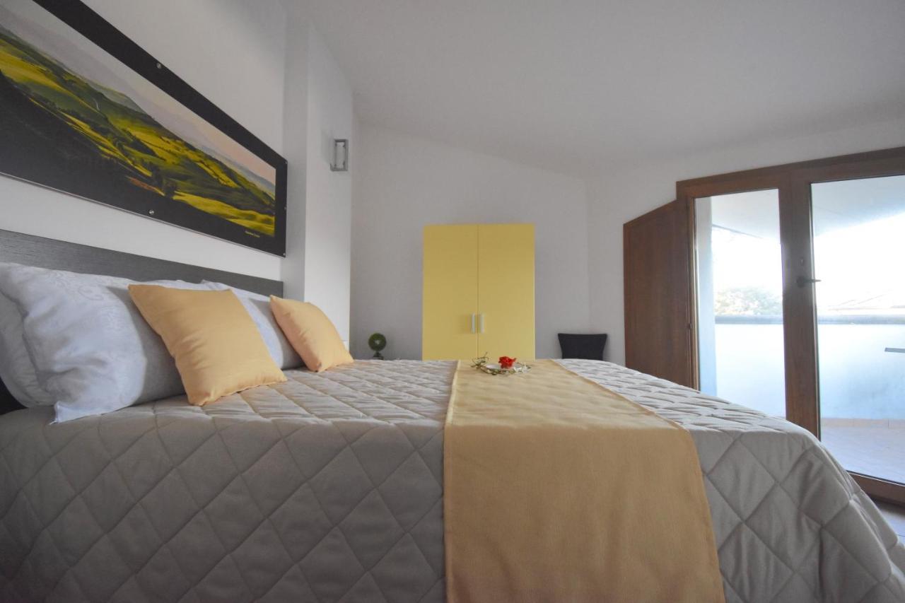 Residence Il Cardellino Сан Винченцо Екстериор снимка
